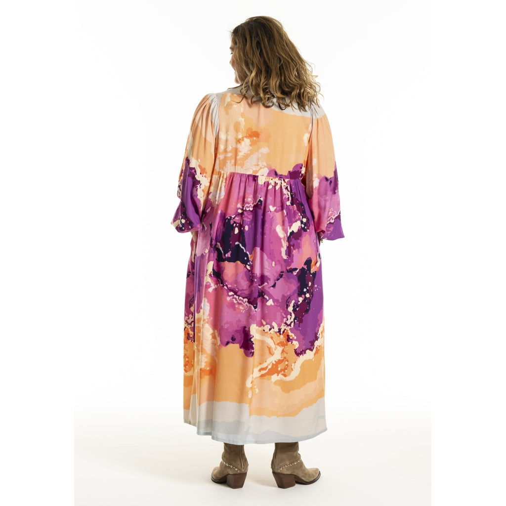 Gozzip Woman GBetine Dress Dress Art print