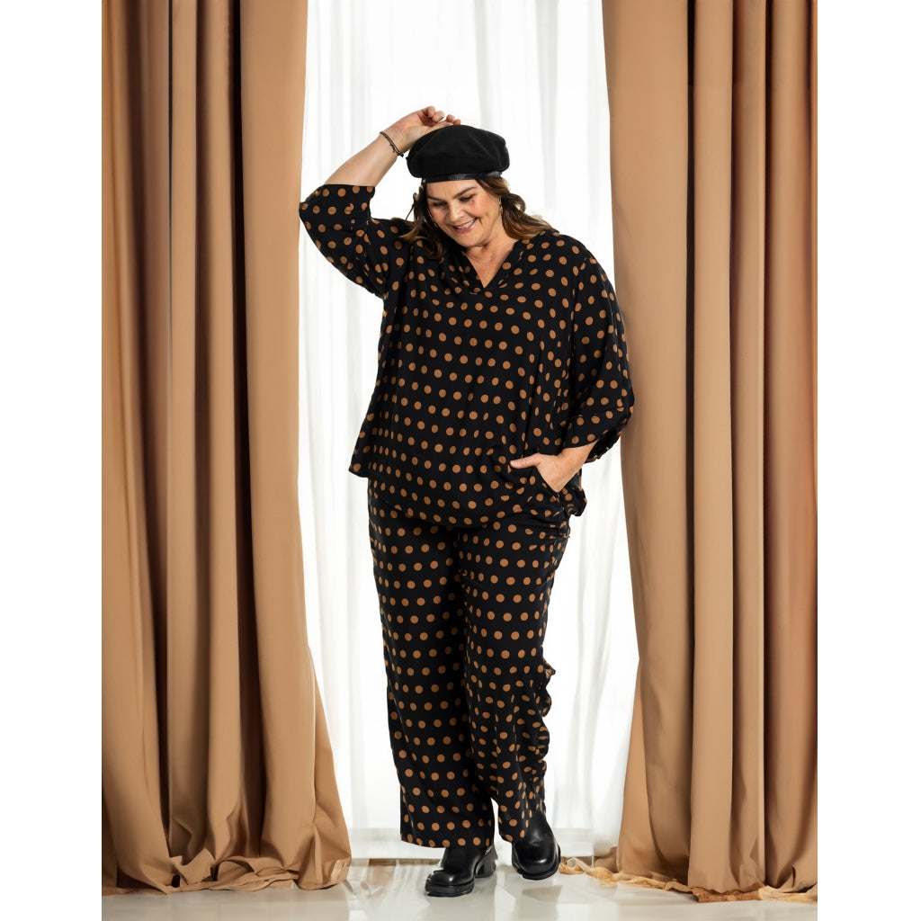 Gozzip Woman GBillie Blouse Blouse Black with dots