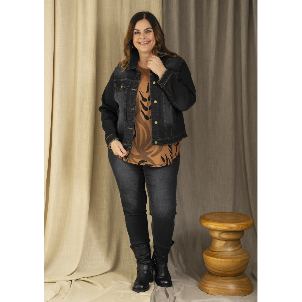 Gozzip Woman GGitte T-shirt with print T-Shirt Cognac