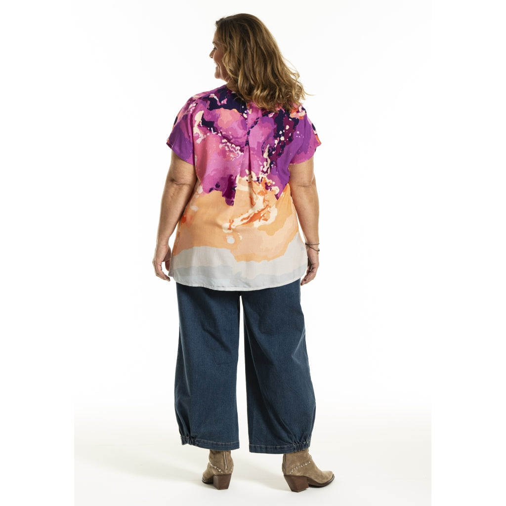 Gozzip Woman GKathlin Blouse Blouse Art print