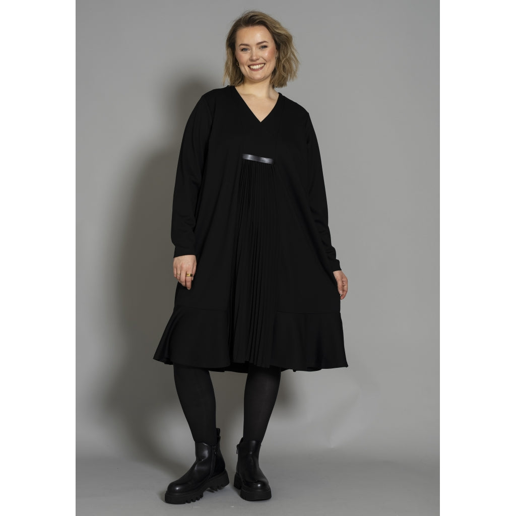 Gozzip Woman GLisbet Dress Dress Black