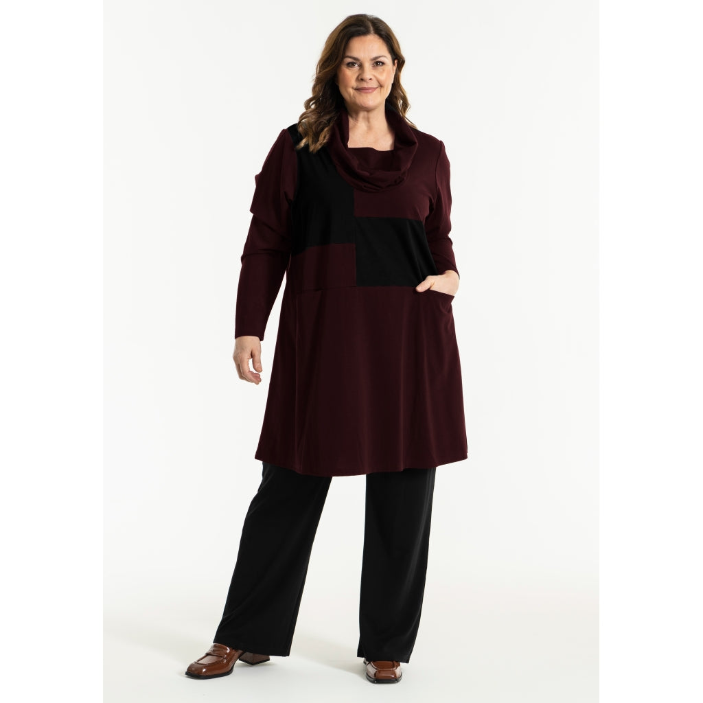 Gozzip Woman Barbel Tunic Tunic Zinfandel