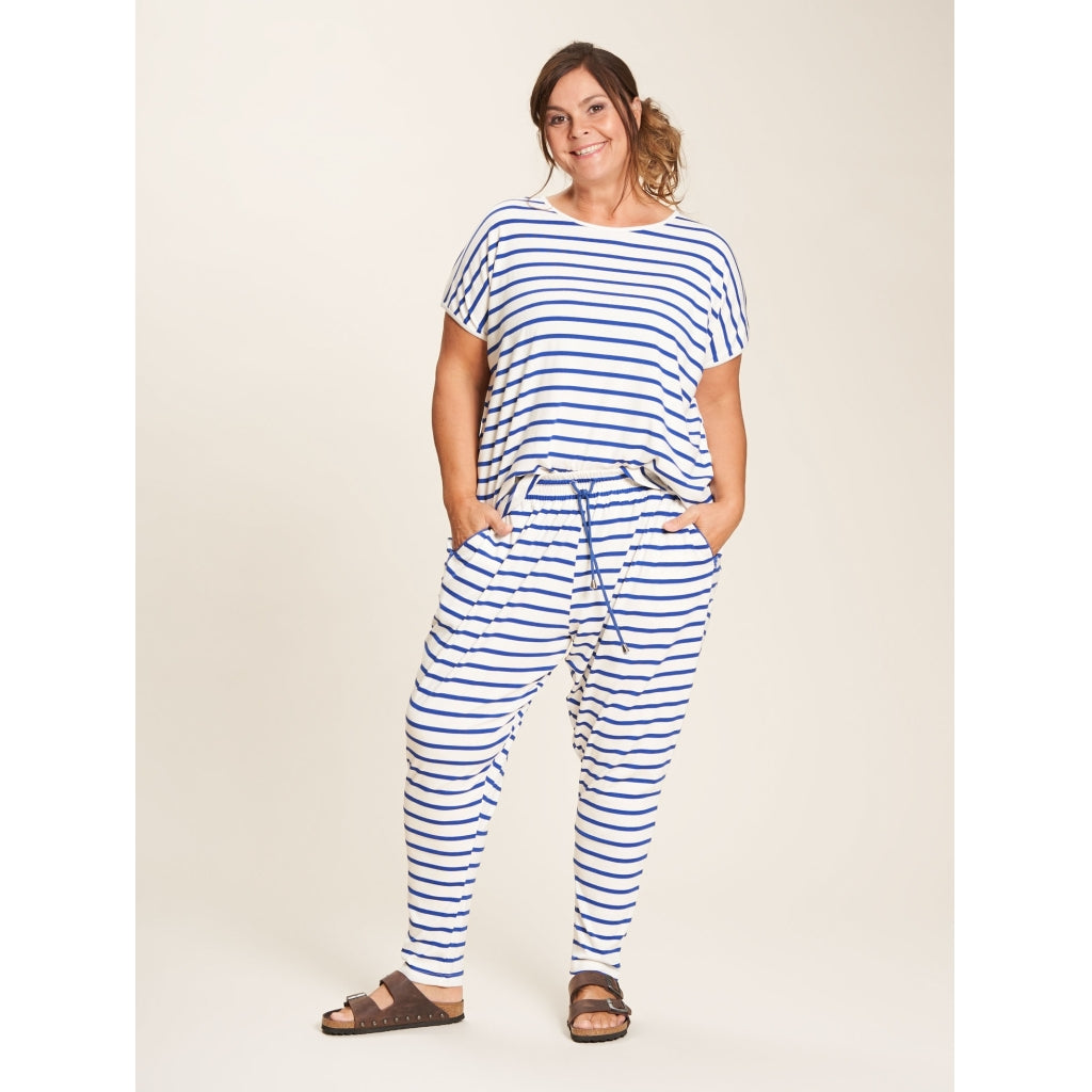 Gozzip Woman Benita Pants Pants White with Royal Blue Stripe