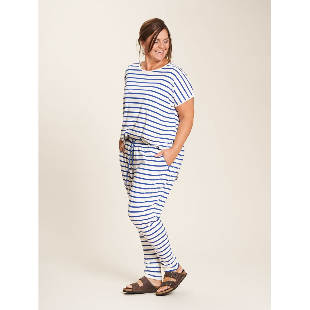 Gozzip Woman Benita Pants Pants White with Royal Blue Stripe