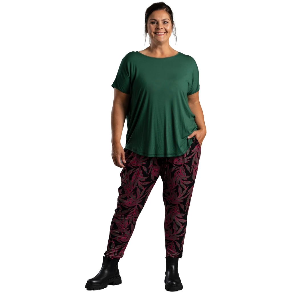 Gozzip Woman Benita Pants Pants Black with print