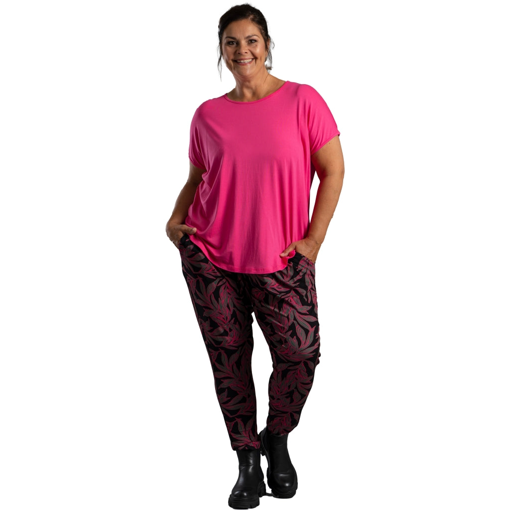 Gozzip Woman Benita Pants Pants Black with print