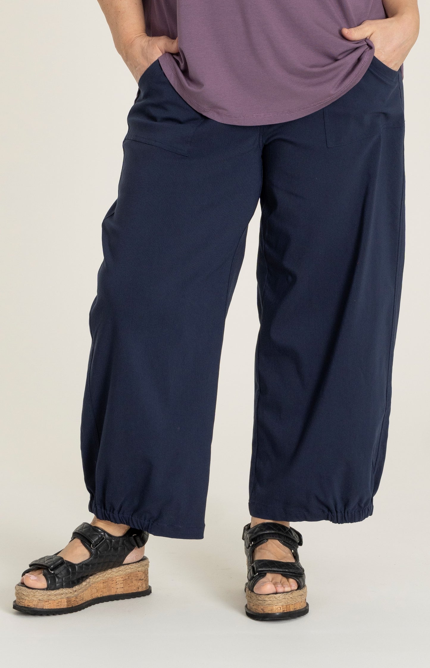 Gozzip Woman Clara Baggy pants Pants 70 Navy