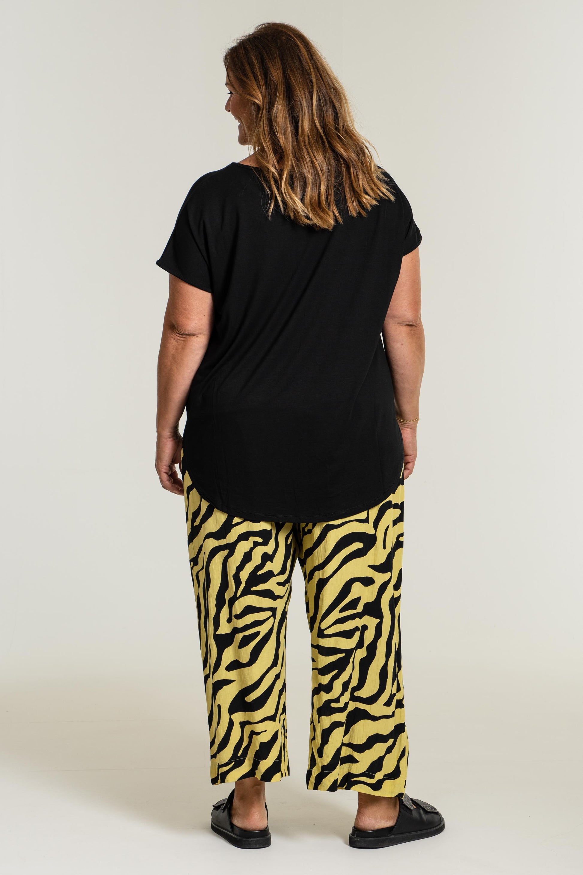 Gozzip Woman Elly Loose 3/4 Pants - MORE COLOURS 3/4 Loose Pant Lemon/Black