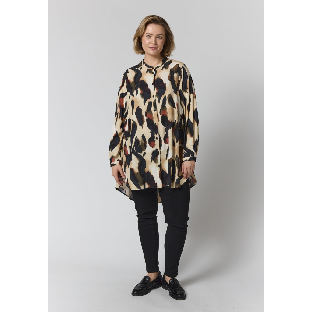 Gozzip Woman GAelina Shirt Shirt Sand with black orange pattern