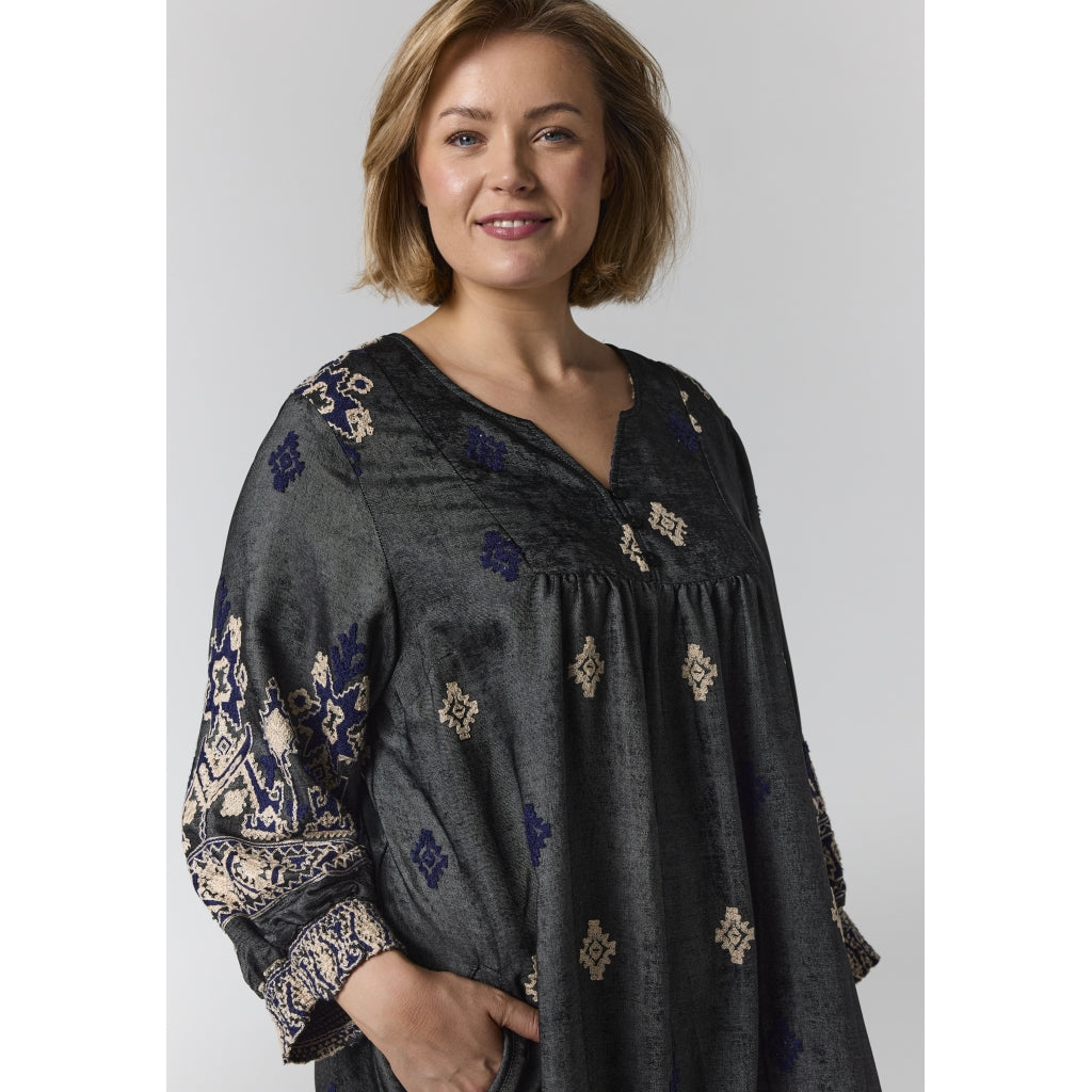 Gozzip Woman GAlice Dress Dress Black board fabric with white blue pattern