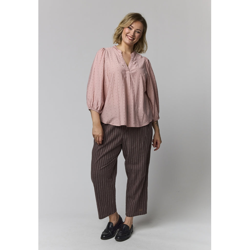 Gozzip Woman GAmaris Blouse Blouse Rose with brown and silver dots