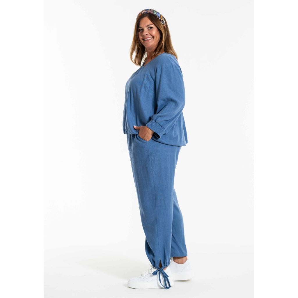 Gozzip Woman GAugusta Pants Pants Dusty Blue