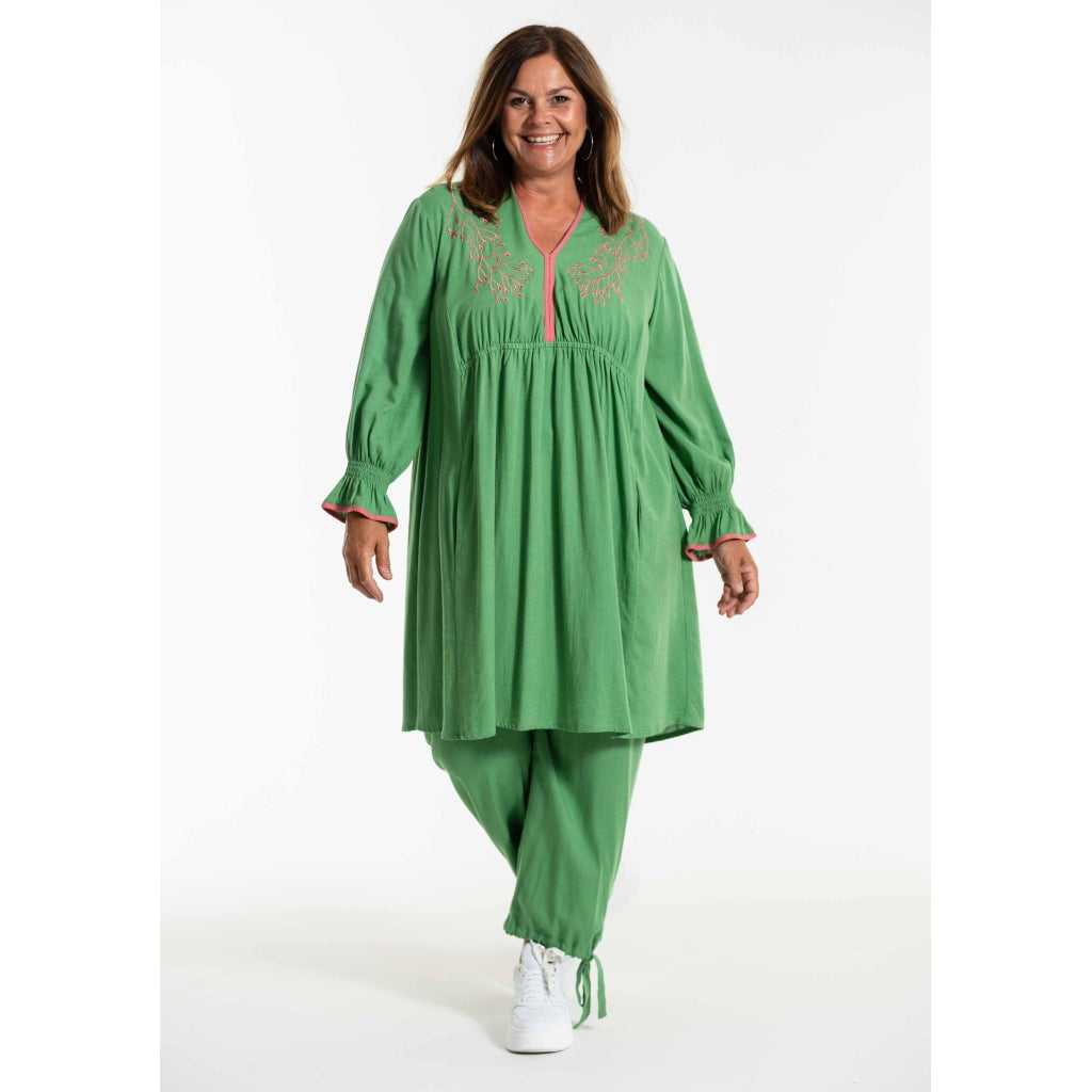 Gozzip Woman GAugusta Pants Pants Green