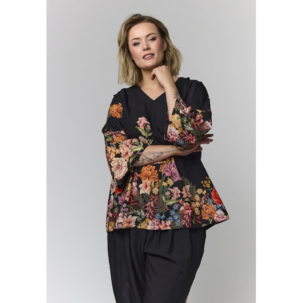 Gozzip Woman GElse-Marie Blouse Blouse Black with rose fall board