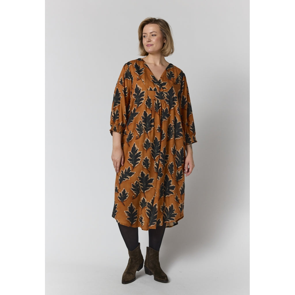 Gozzip Woman GElse Dress Dress Fall orange with black leave
