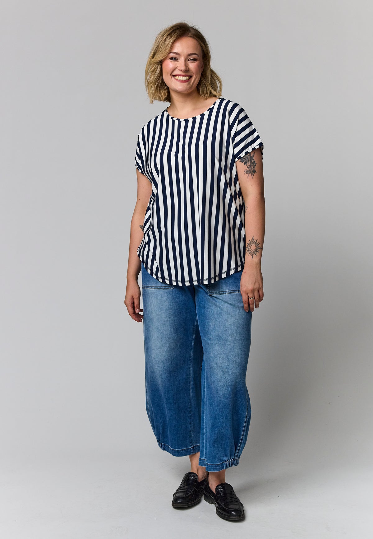 Gozzip Woman GGitte T-shirt striped T-Shirt Blue/Off-White Strip