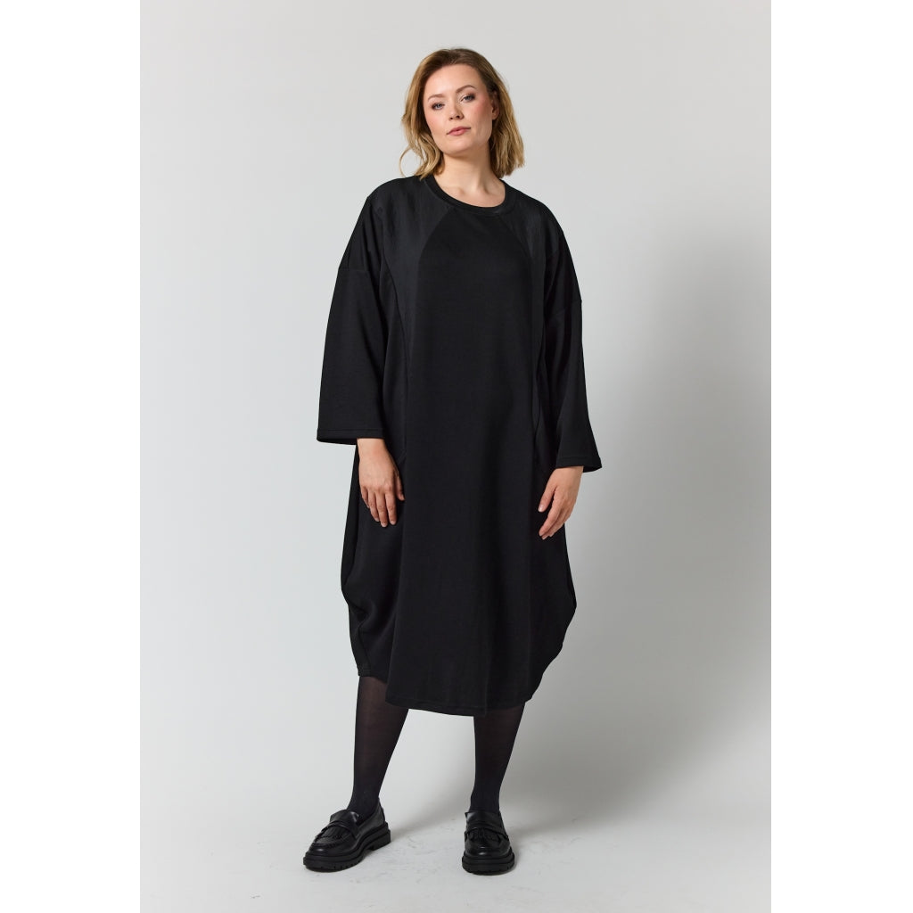 Gozzip Woman GInes Dress Dress Black