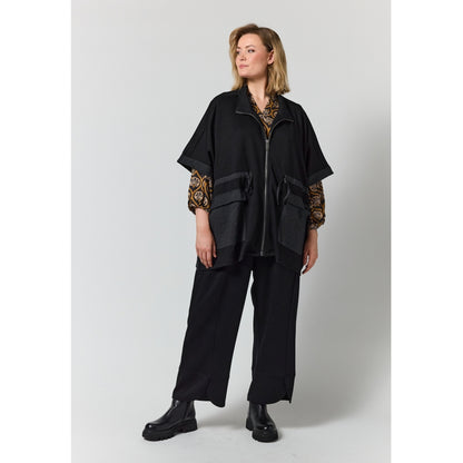 Gozzip Woman GIvana Poncho Poncho Black