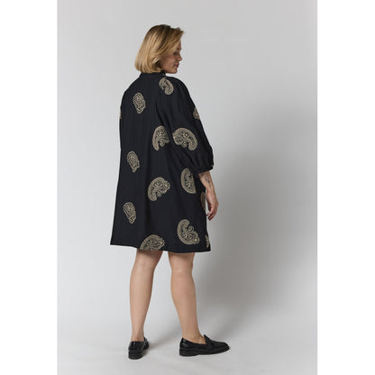 Gozzip Woman GJeana Tunic Tunic Black with sand embroidery