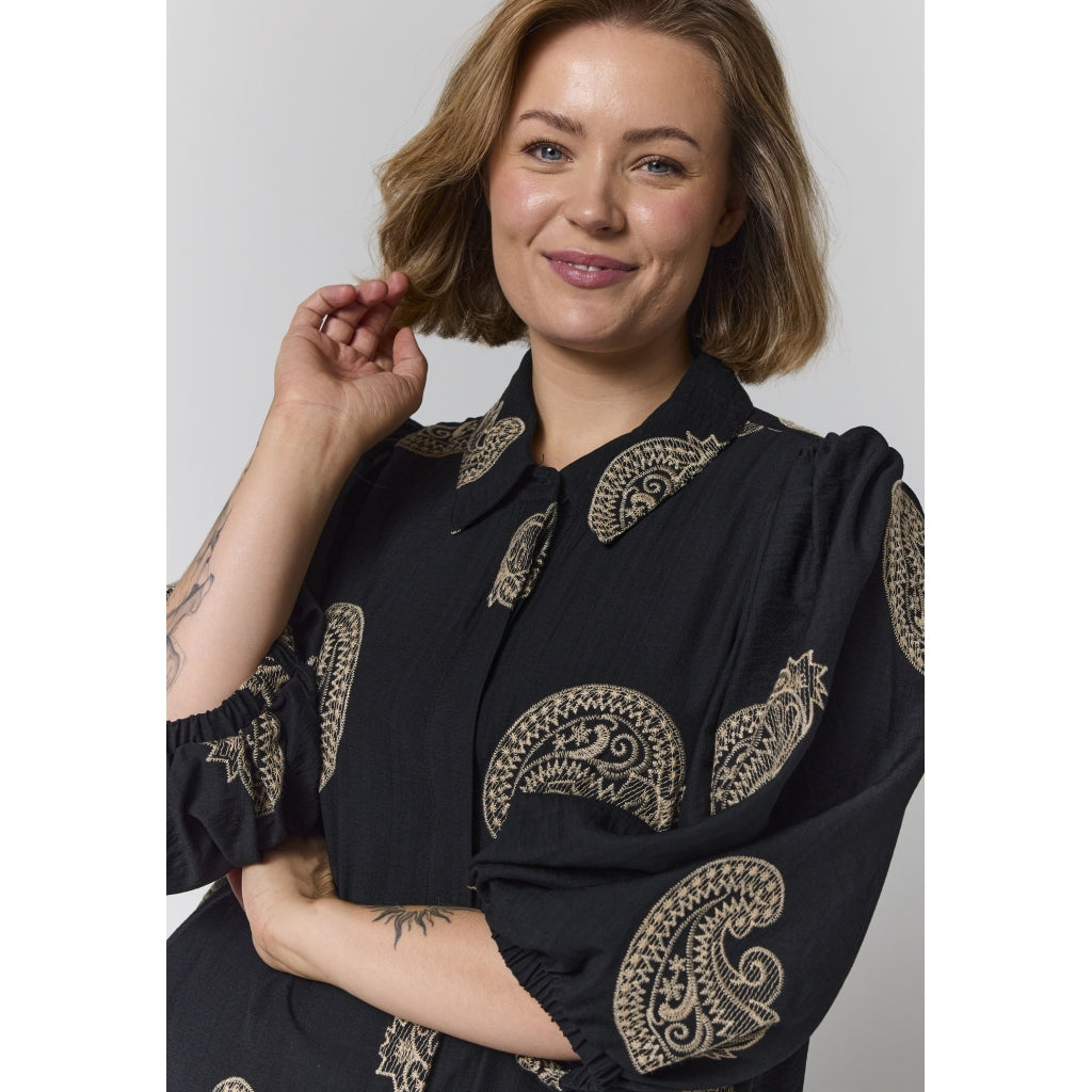 Gozzip Woman GJeana Tunic Tunic Black with sand embroidery