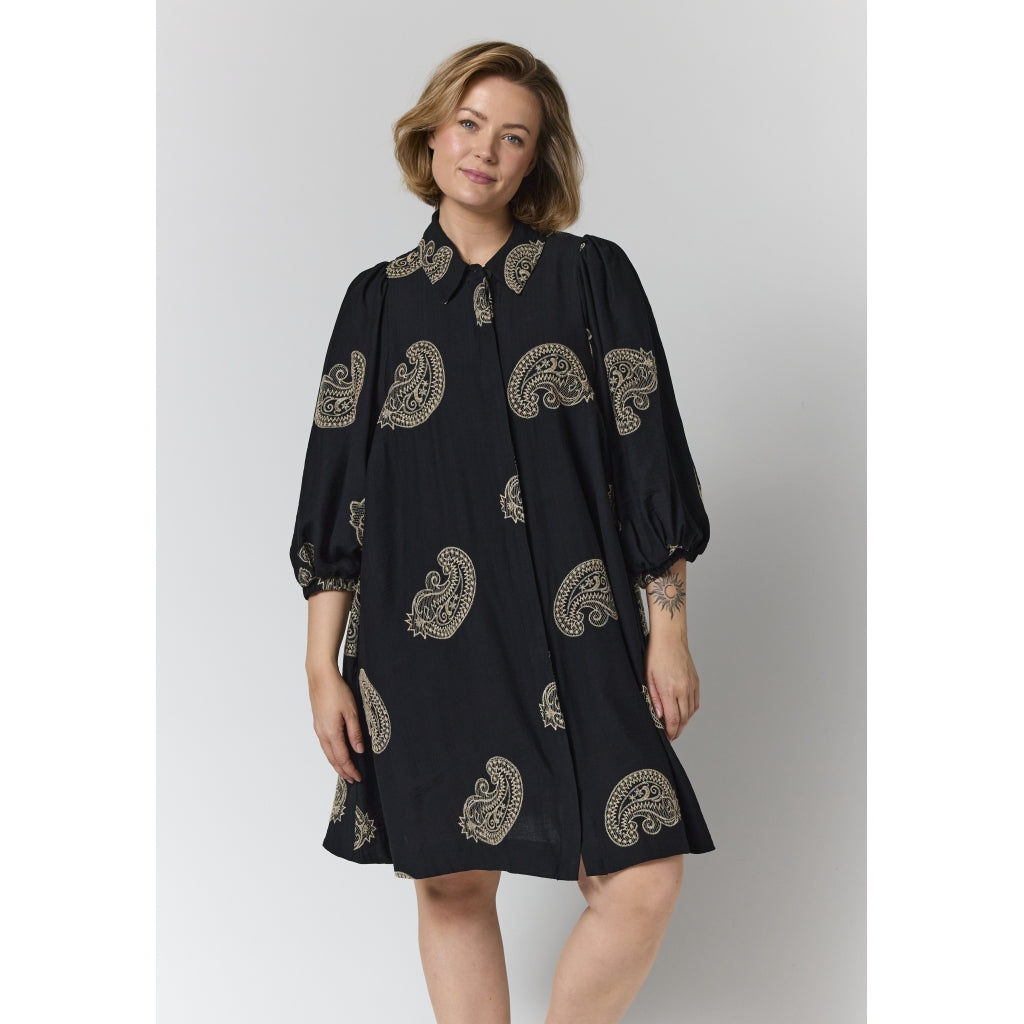 Gozzip Woman GJeana Tunic Tunic Black with sand embroidery