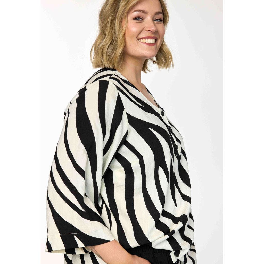 Gozzip Woman GJudy Blouse Blouse Black/Offwhite