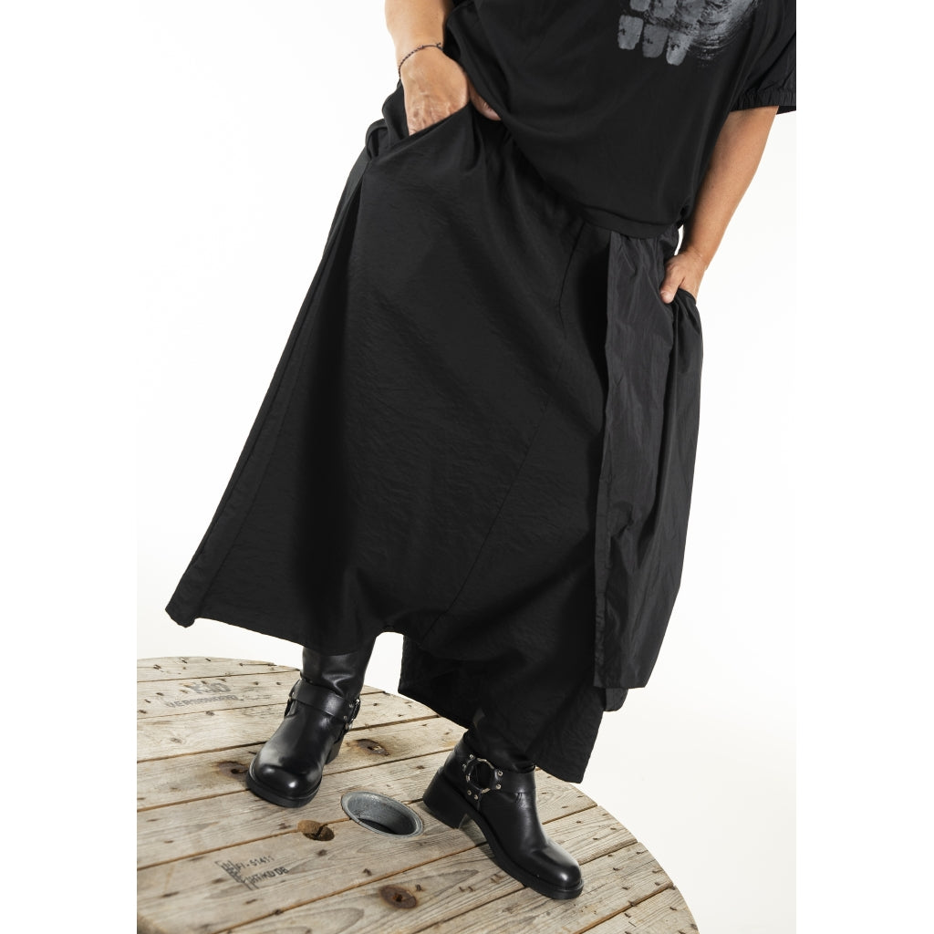 Gozzip Woman GKissy Skirt/Pant Skirt/pant Black