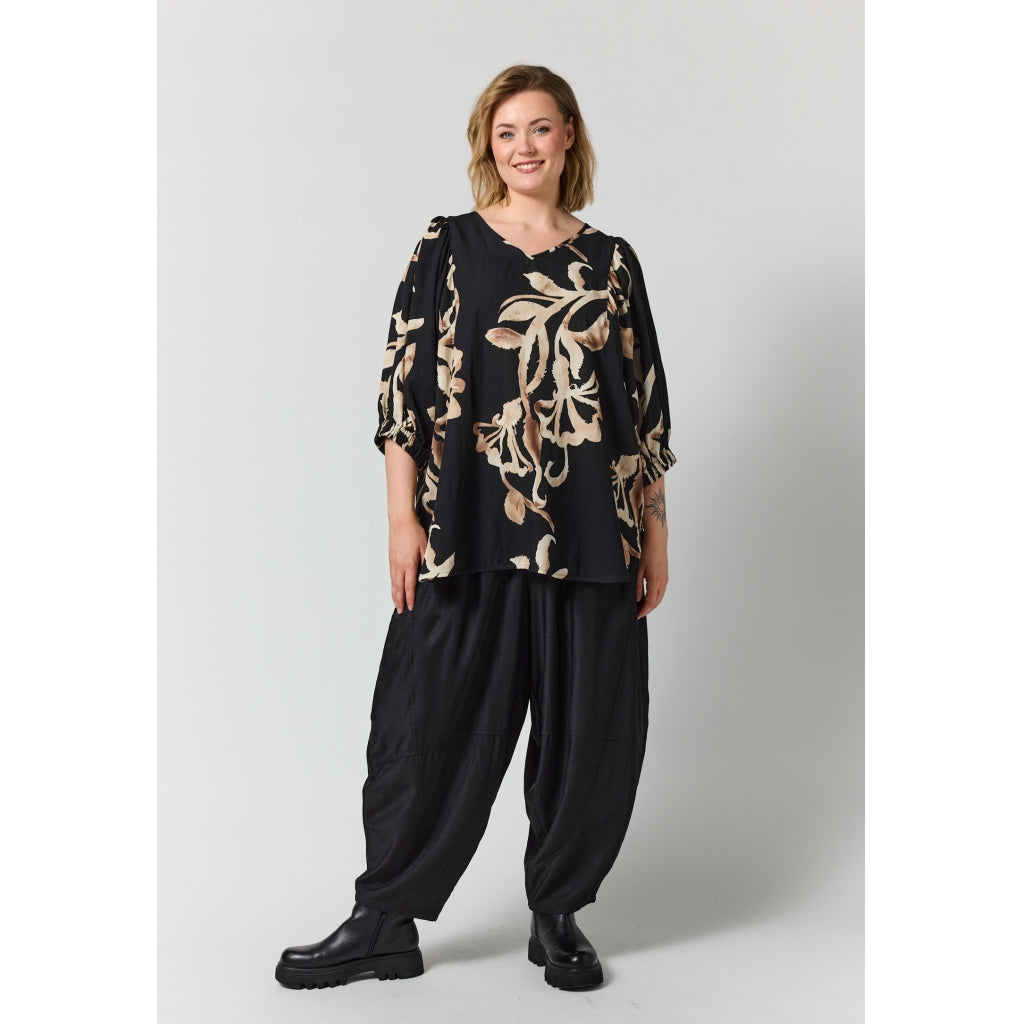 Gozzip Woman GMalou Blouse Blouse Black with offwhite brown leaves
