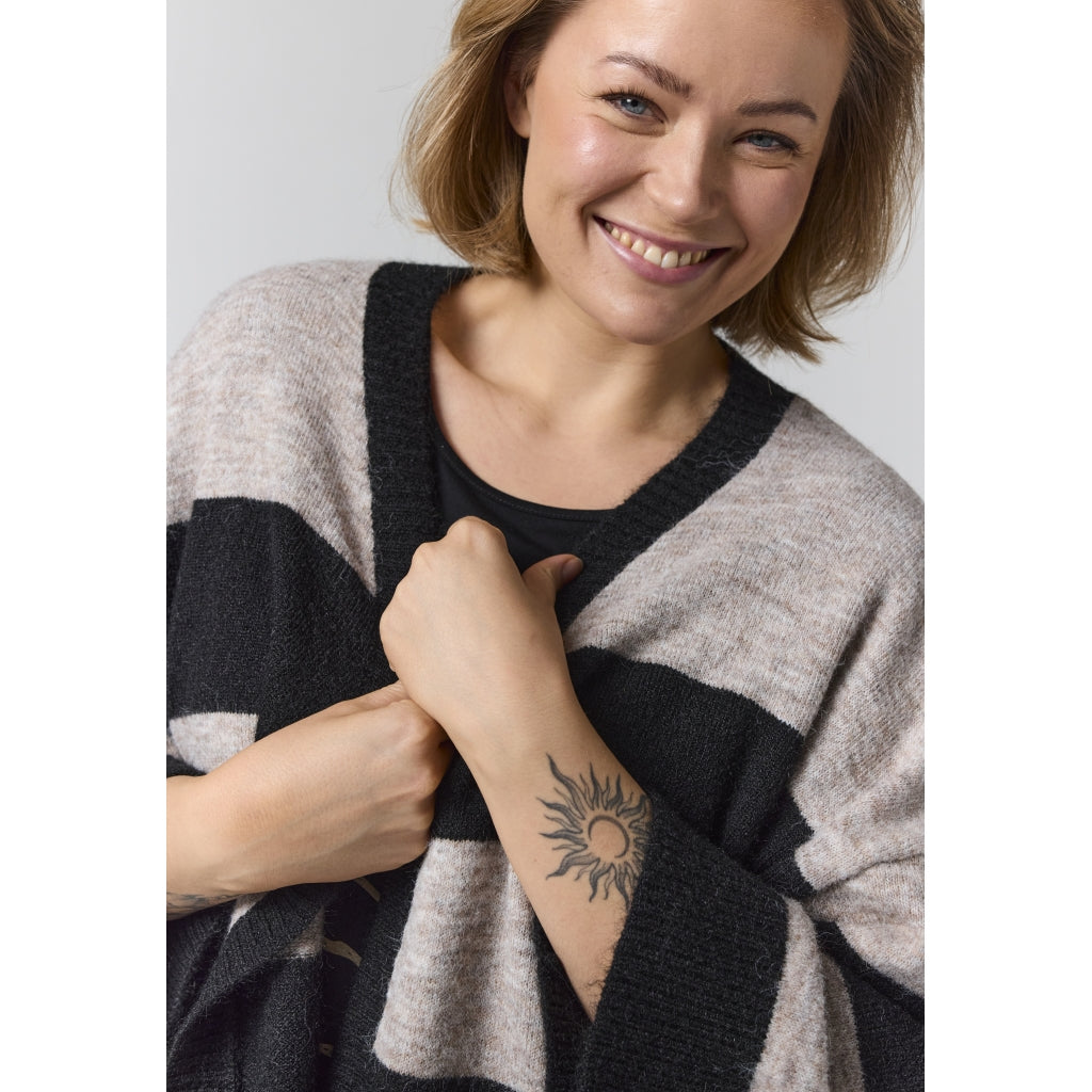 Gozzip Woman GMaris Knit Cardigan with stripes Cardigan Black/sand stripe