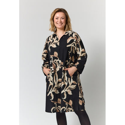 Gozzip Woman GMichelle Tunic Tunic Black with offwhite brown leaves