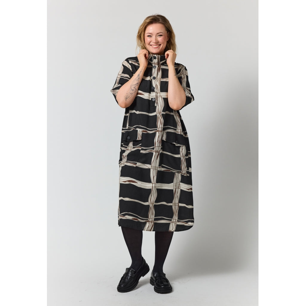 Gozzip Woman GMynte Dress Dress Black with brown and offwhite pattern