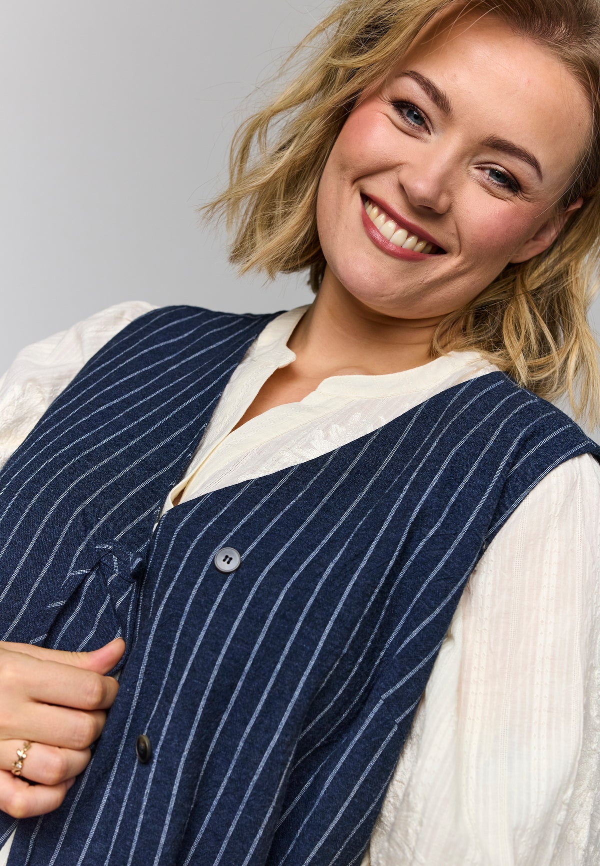 Gozzip Woman GNeve long vest Long vest Navy/white striped
