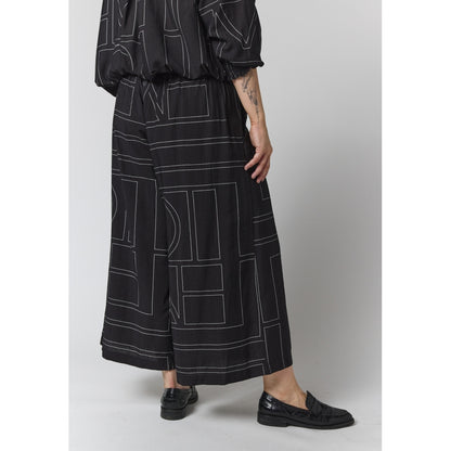 Gozzip Woman GRuby Pants Pants Black with white