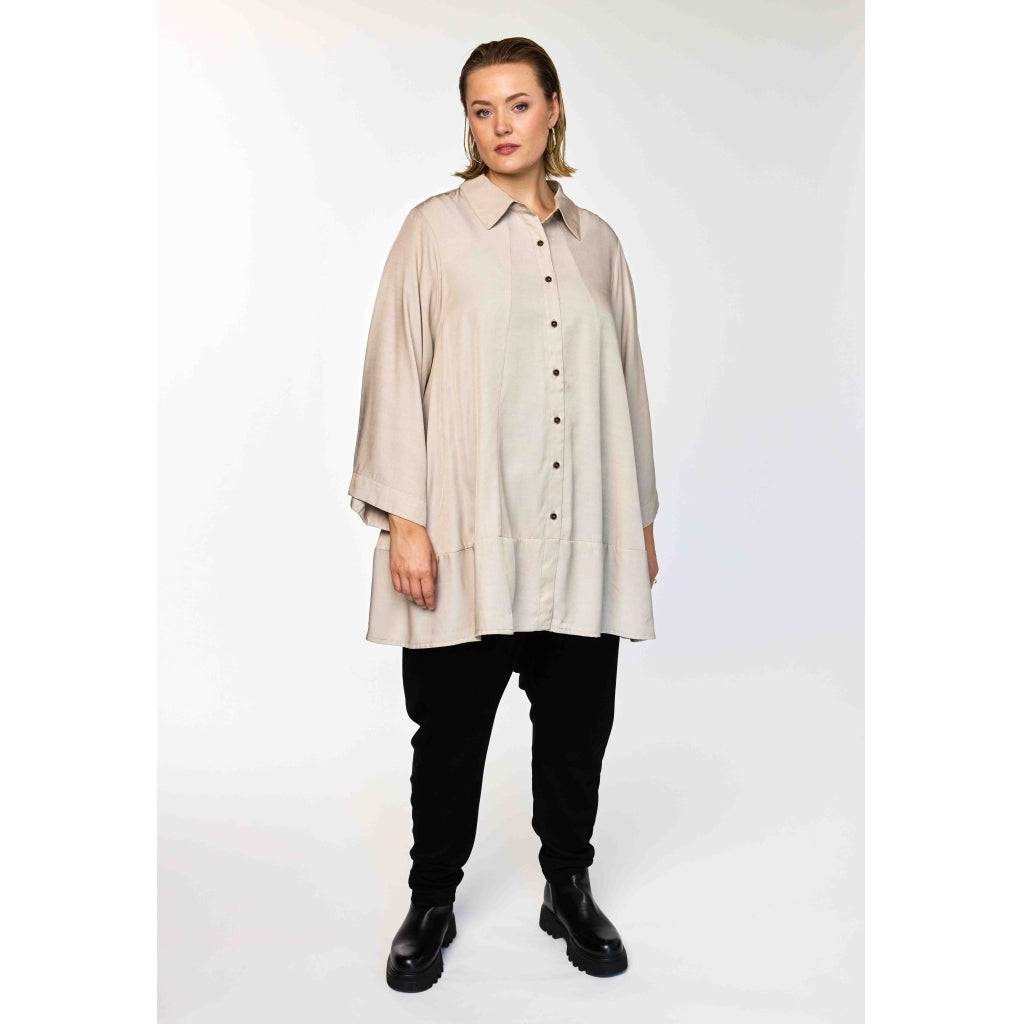 Gozzip Woman GRuna A shaped shirt Shirt Sand