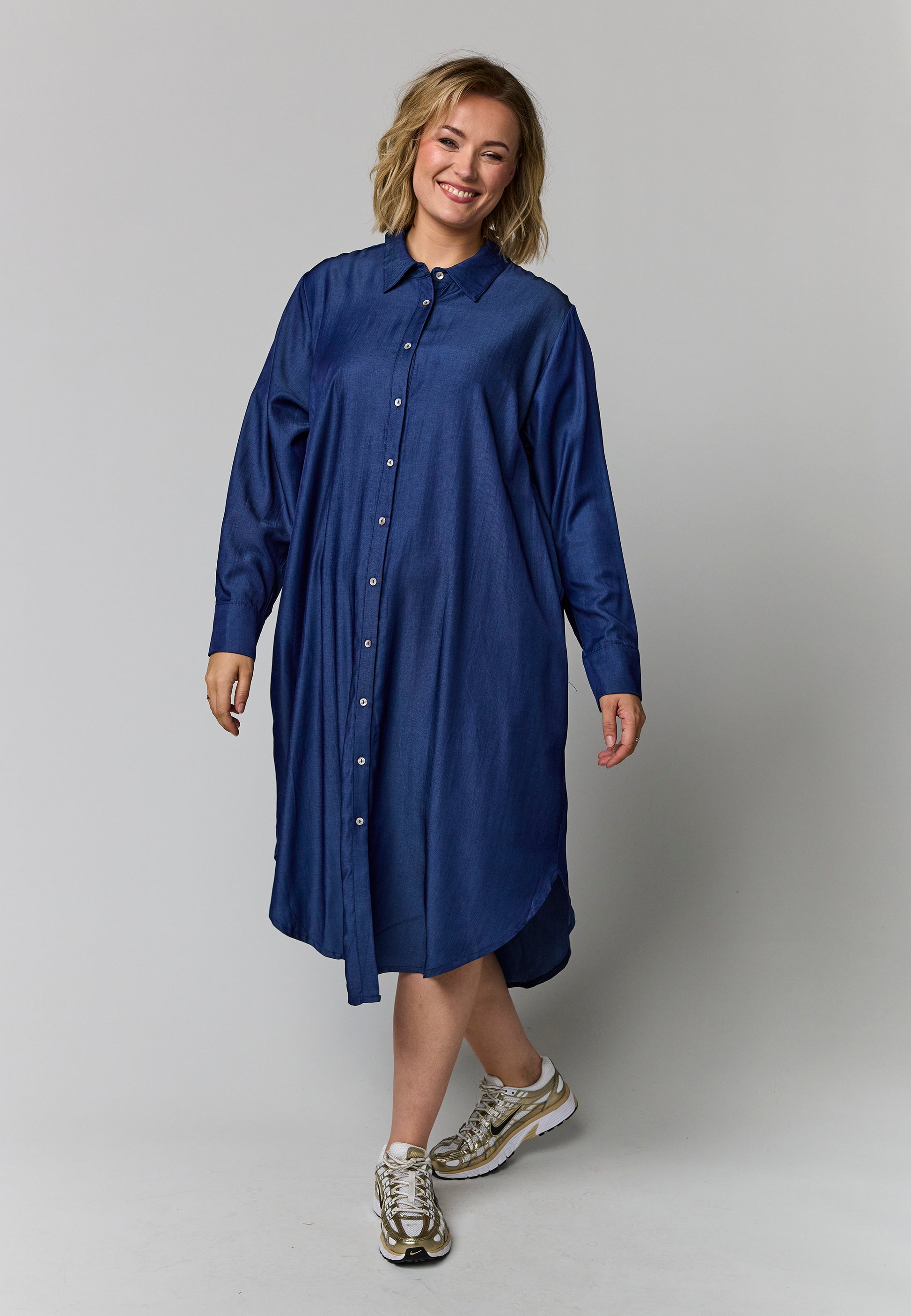 Gozzip Woman GSusanne Big shirt dress Big Shirt Navy