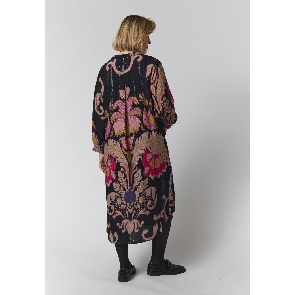 Gozzip Woman GValdis Dress Dress Black with Pink printed