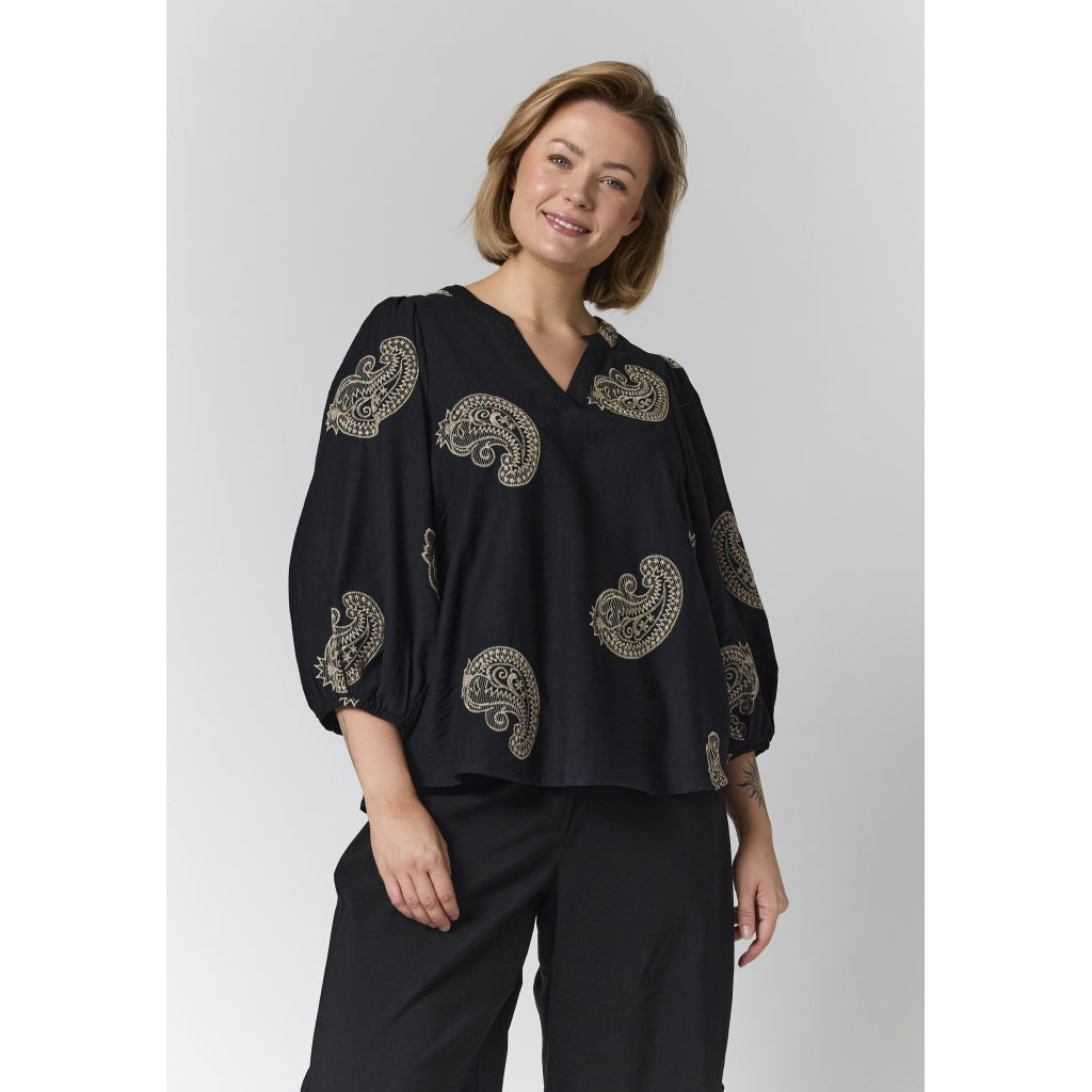 Gozzip Woman GVilde Blouse Blouse Black with sand embroidery