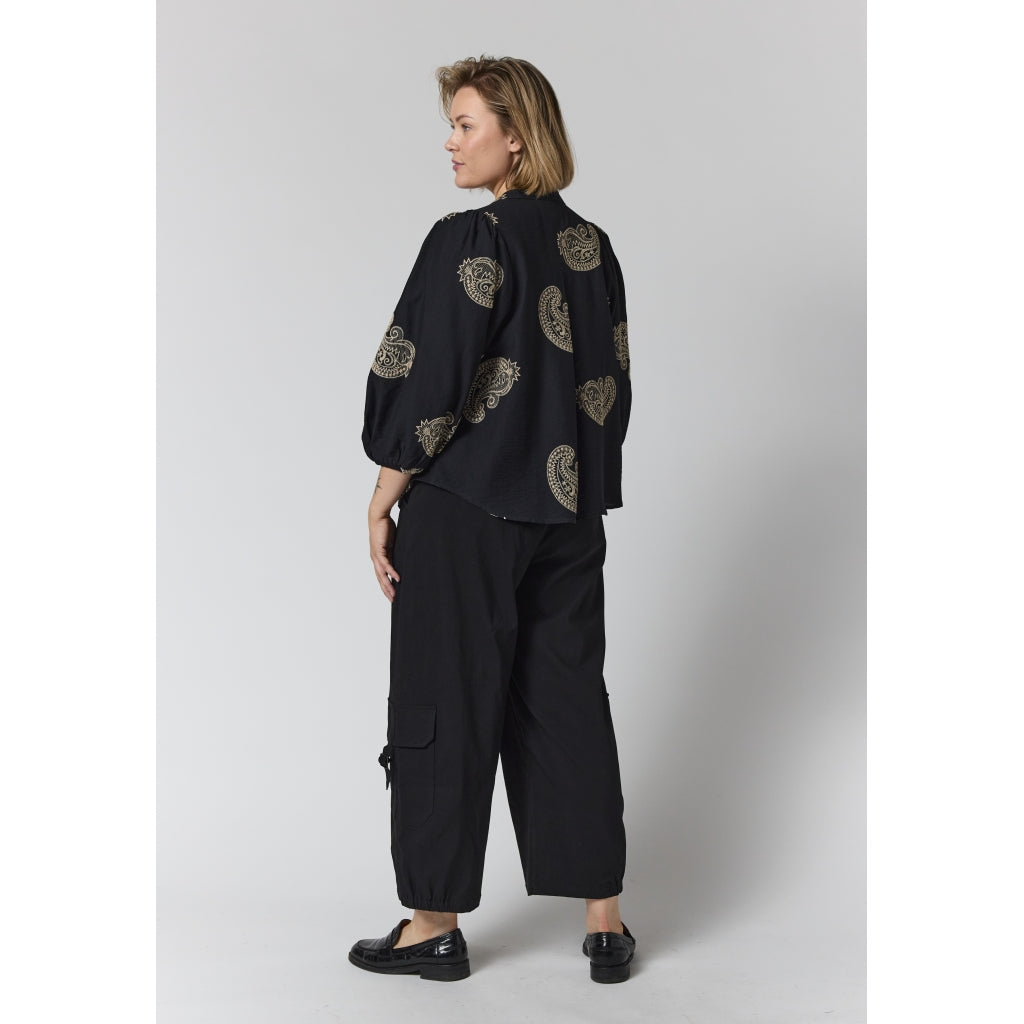 Gozzip Woman GVilde Blouse Blouse Black with sand embroidery