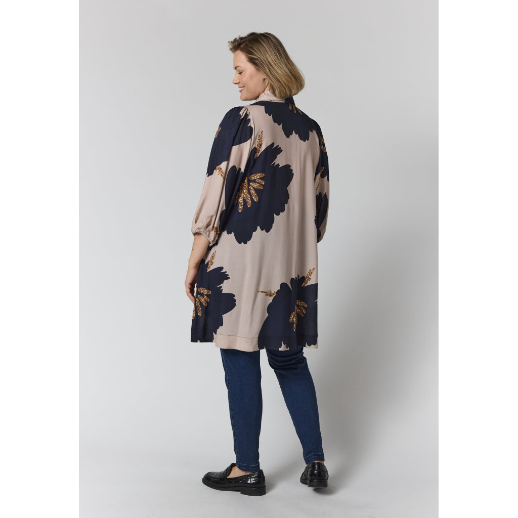 Gozzip Woman GWilma Dress Dress Sand with big black flowers