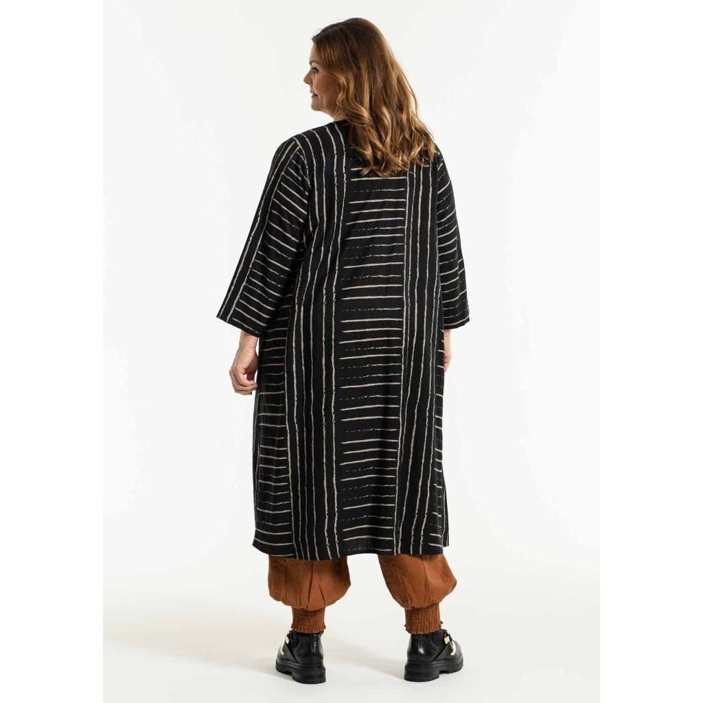 Gozzip Woman Linette Long Cardigan Dress Long Cardigan Dress Black printed