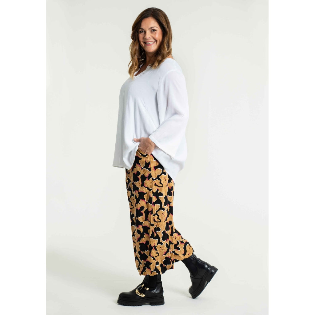 Gozzip Woman Lovise Ballon Pants Pants Black printed