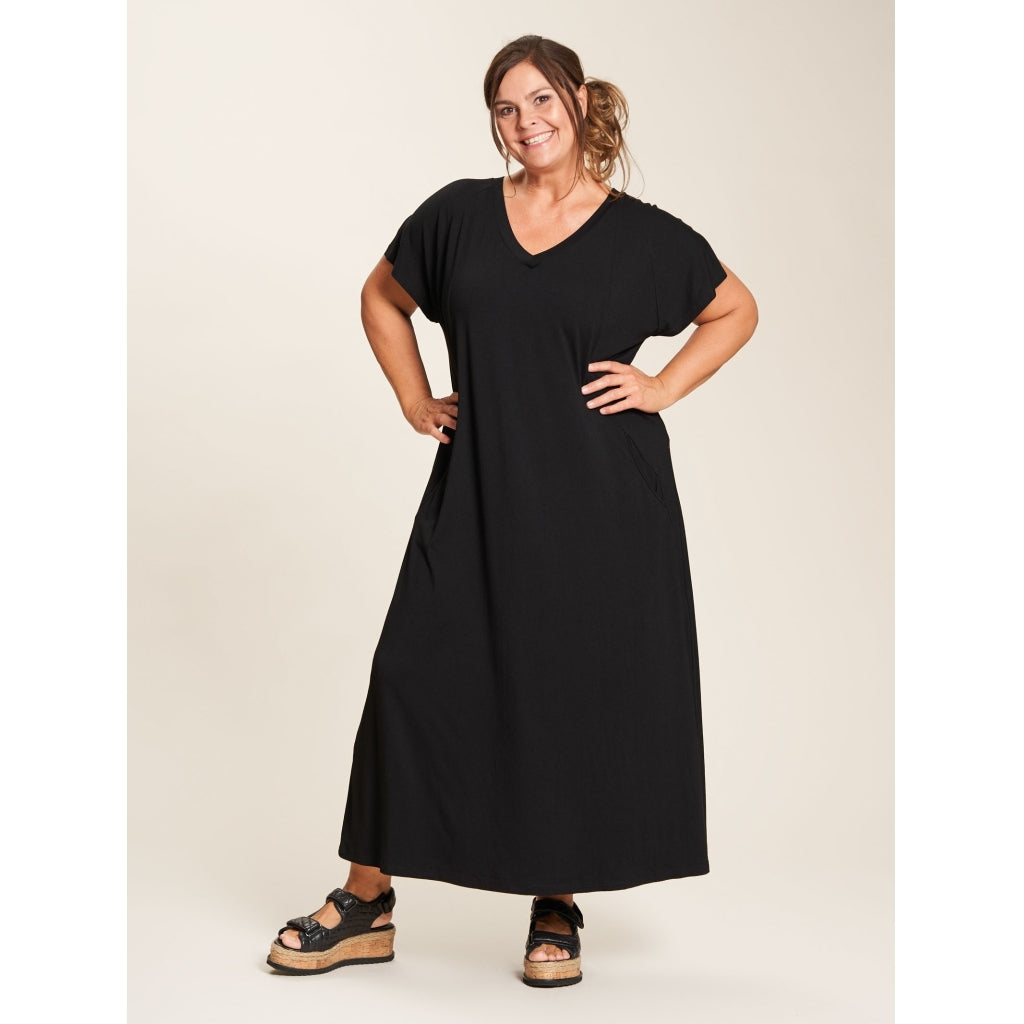 Gozzip Woman Margit Long Dress Dress Black