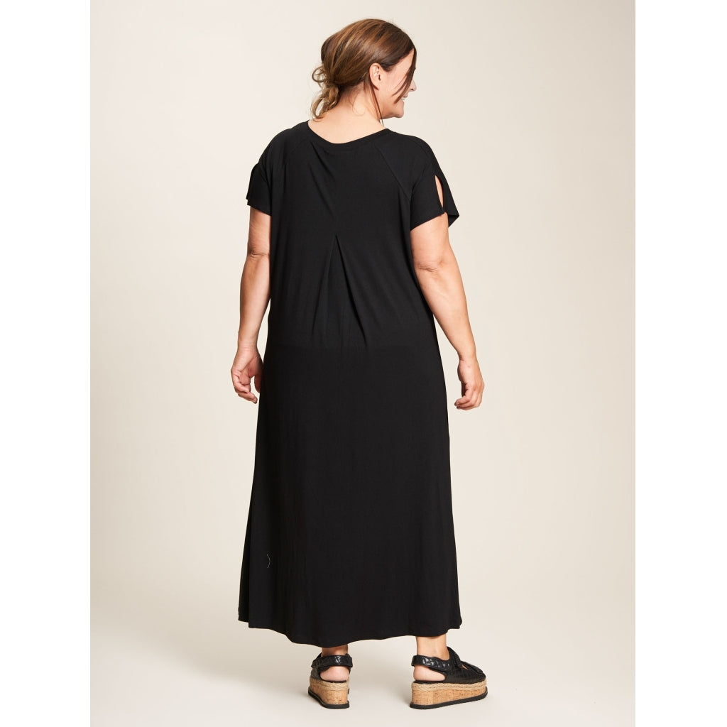 Gozzip Woman Margit Long Dress Dress Black