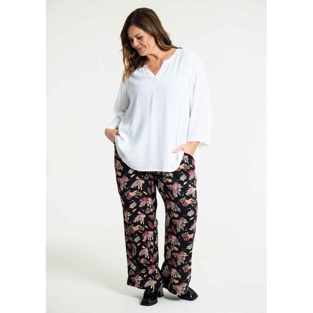 Gozzip Woman Margrethe Loose Pants Loose Pant Multi Colour