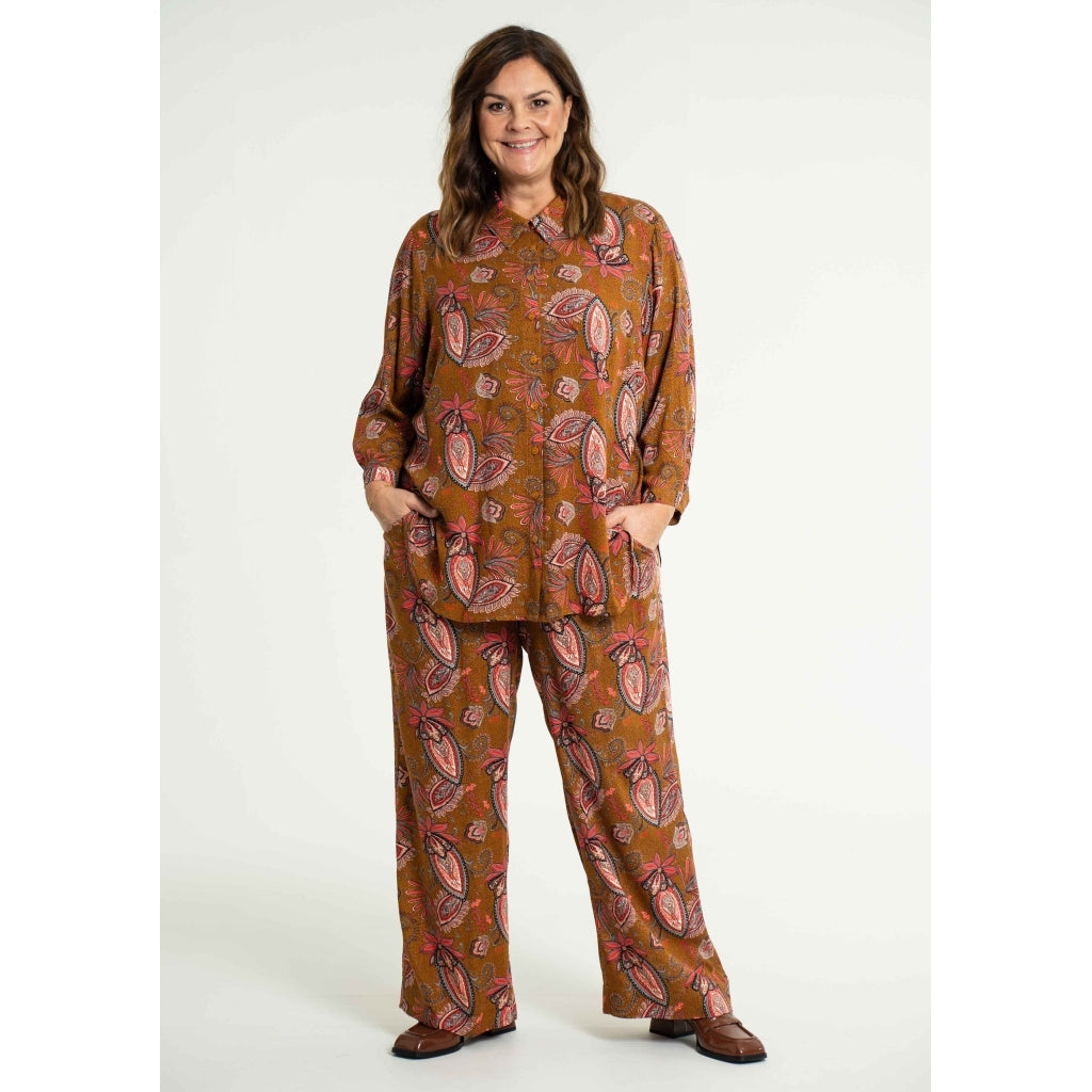 Gozzip Woman Margrethe Loose Pants Loose Pant Bronze Printed